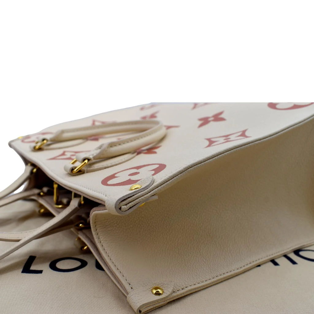 Pre-owned Monogram Leather Shoulder Bag W475