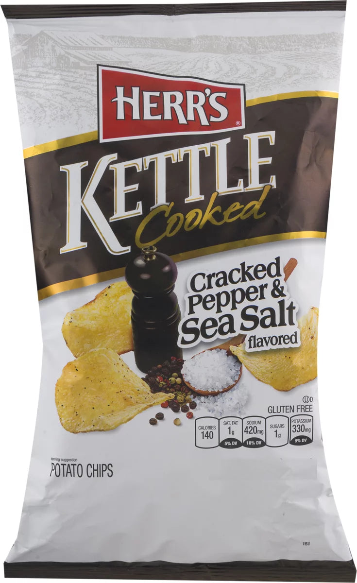 Kettle Cooked Cracked Pepper & Sea Salt Potato Chips 4-Pack 7.5 oz S504