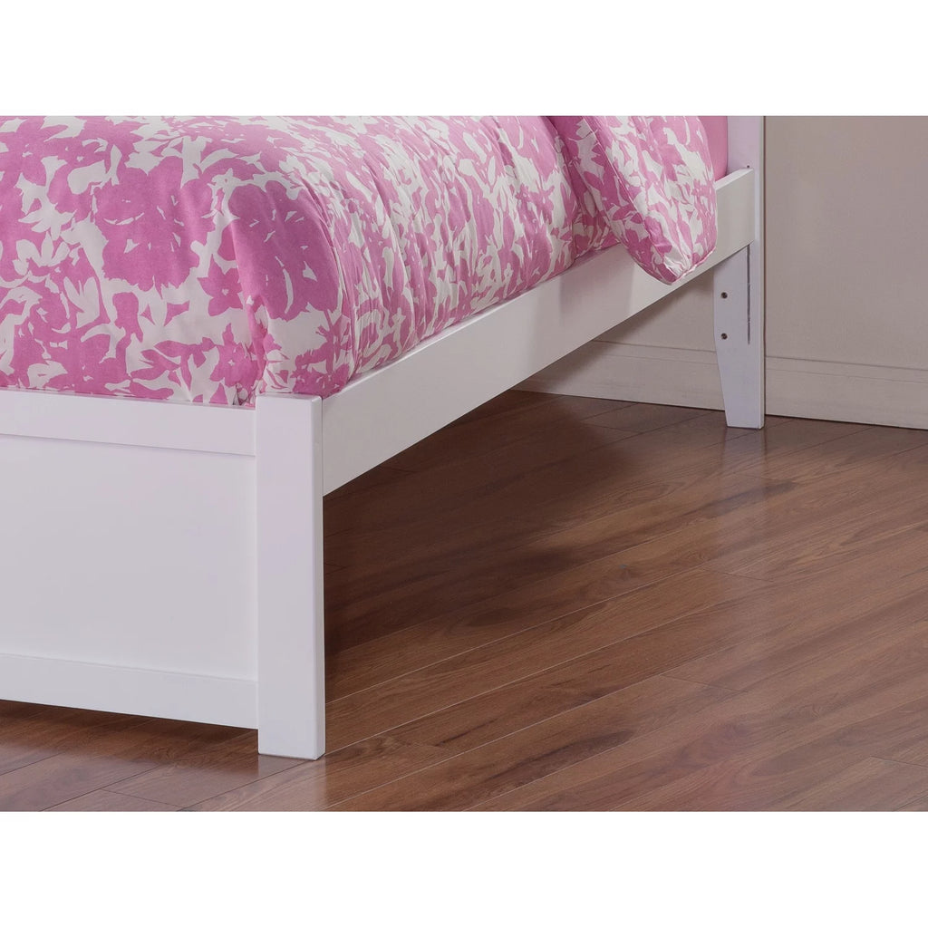 Twin Platform Bed with Footboard and 2 Drawers in White S93818