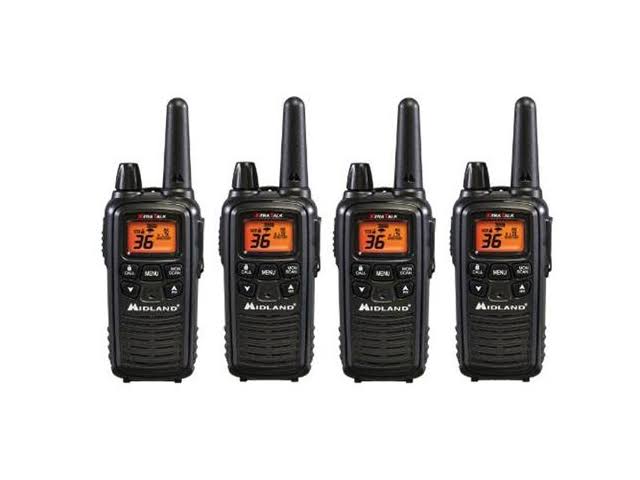 Two Way Radio 4 Pack F960979
